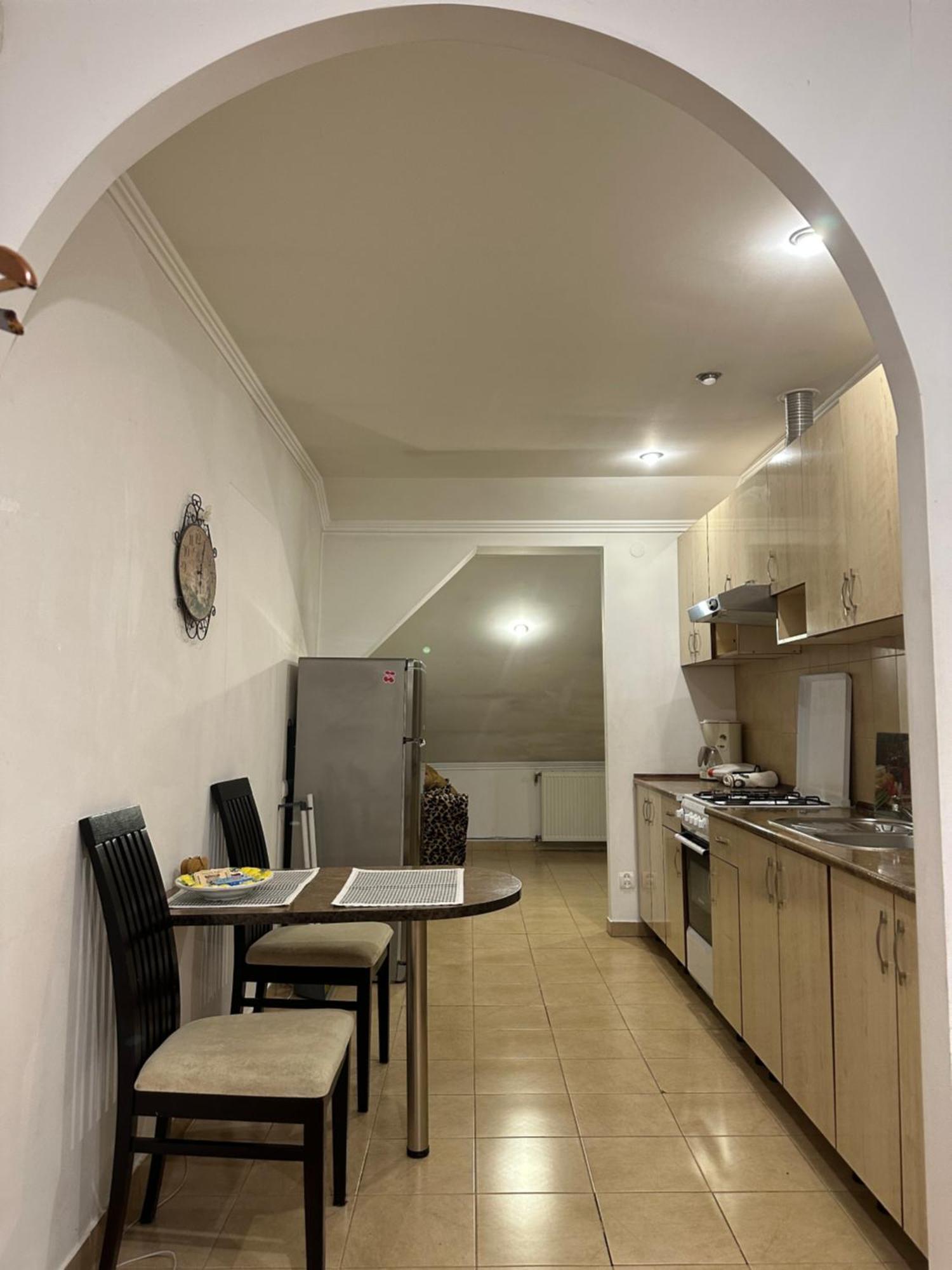 Apartment Kostyushka Lviv Buitenkant foto