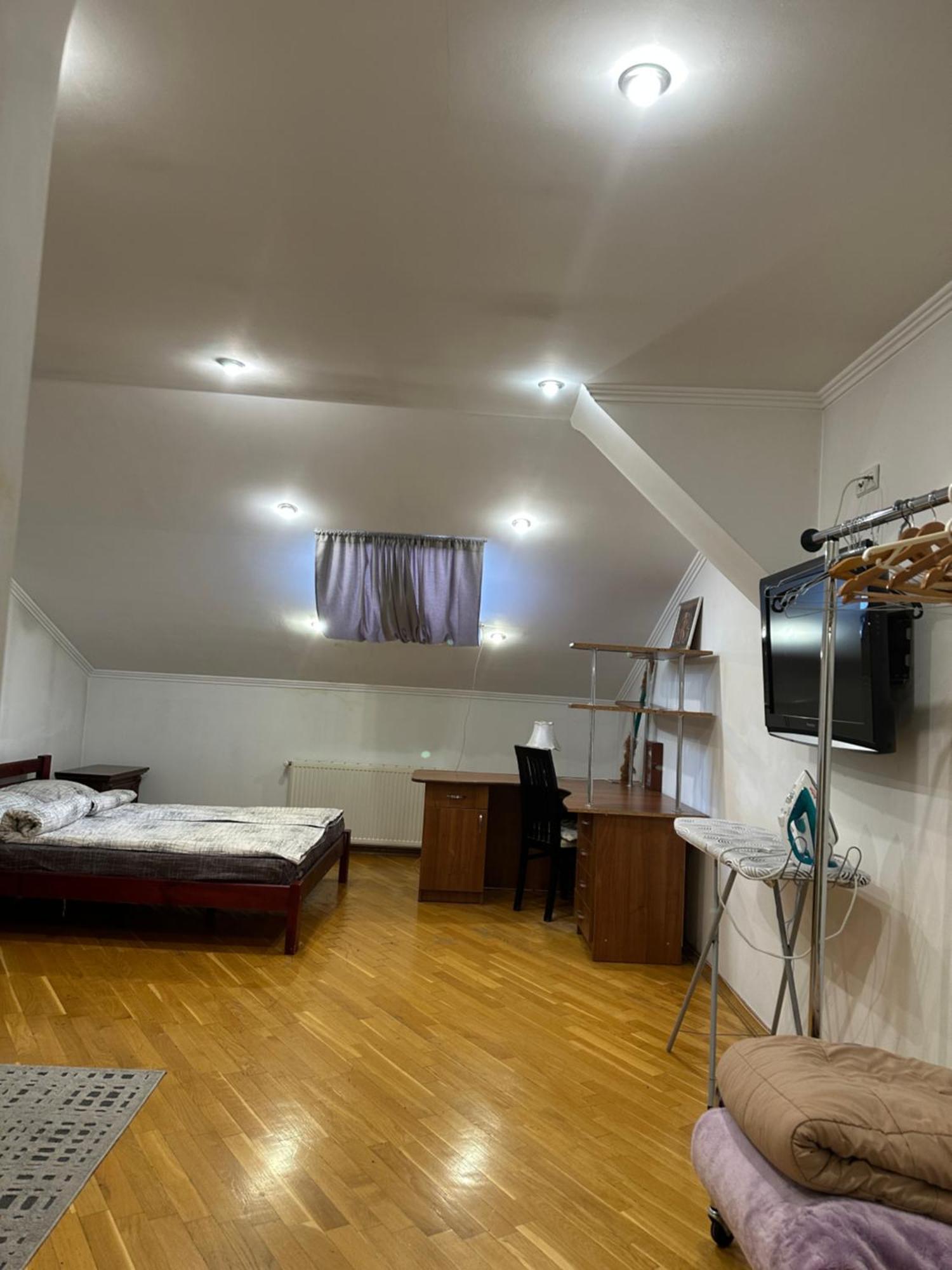 Apartment Kostyushka Lviv Buitenkant foto